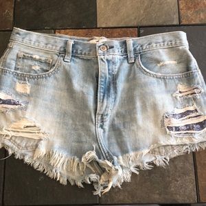 Hollister frayed shorts